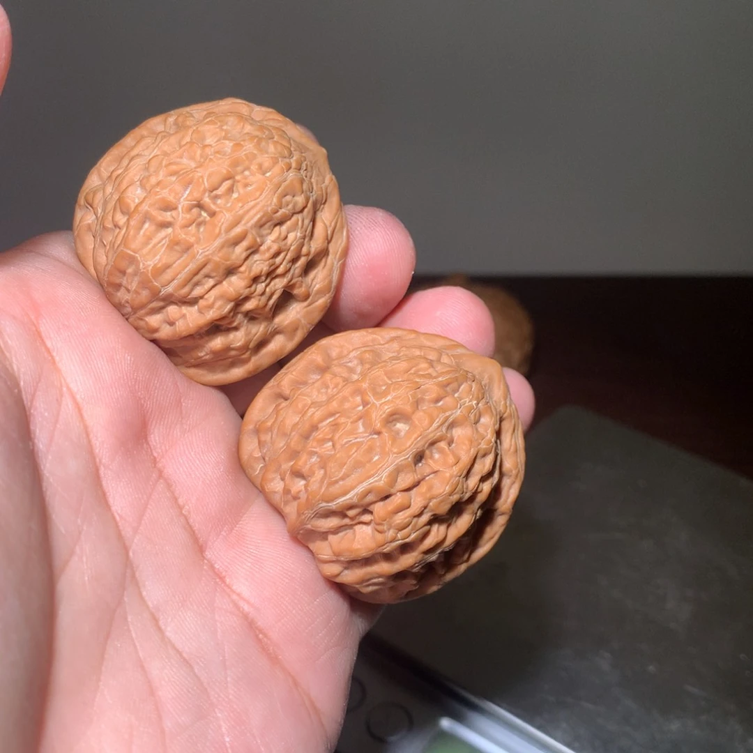 文玩核桃把件铁锤40高44克