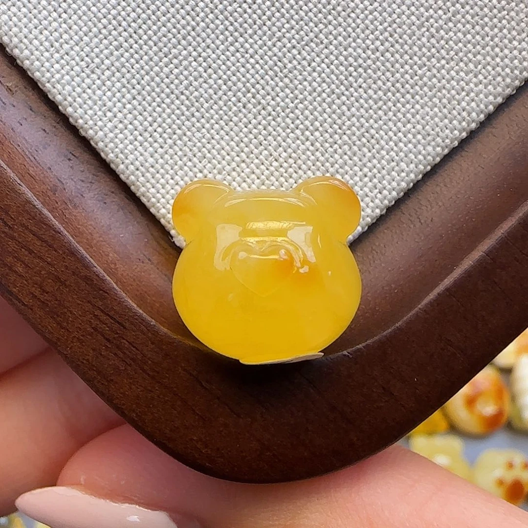 琥珀未镶嵌珠宝奇石蜜蜡