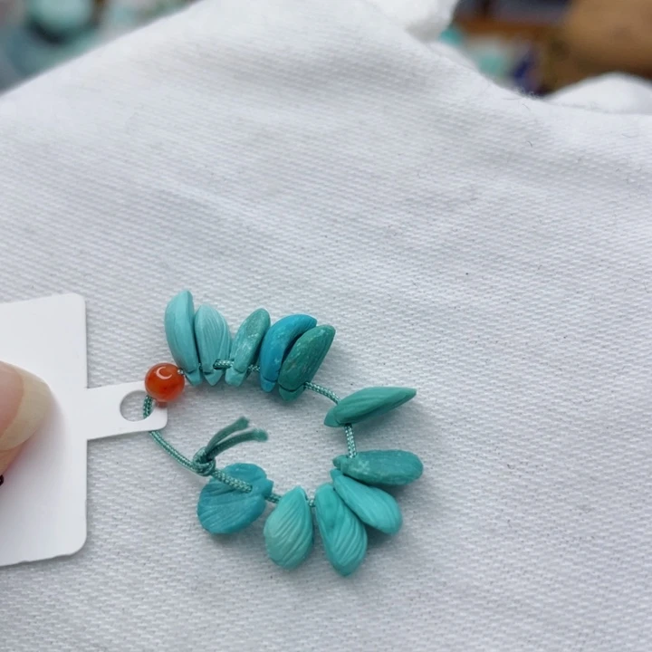 南红玛瑙未镶嵌珠宝奇石