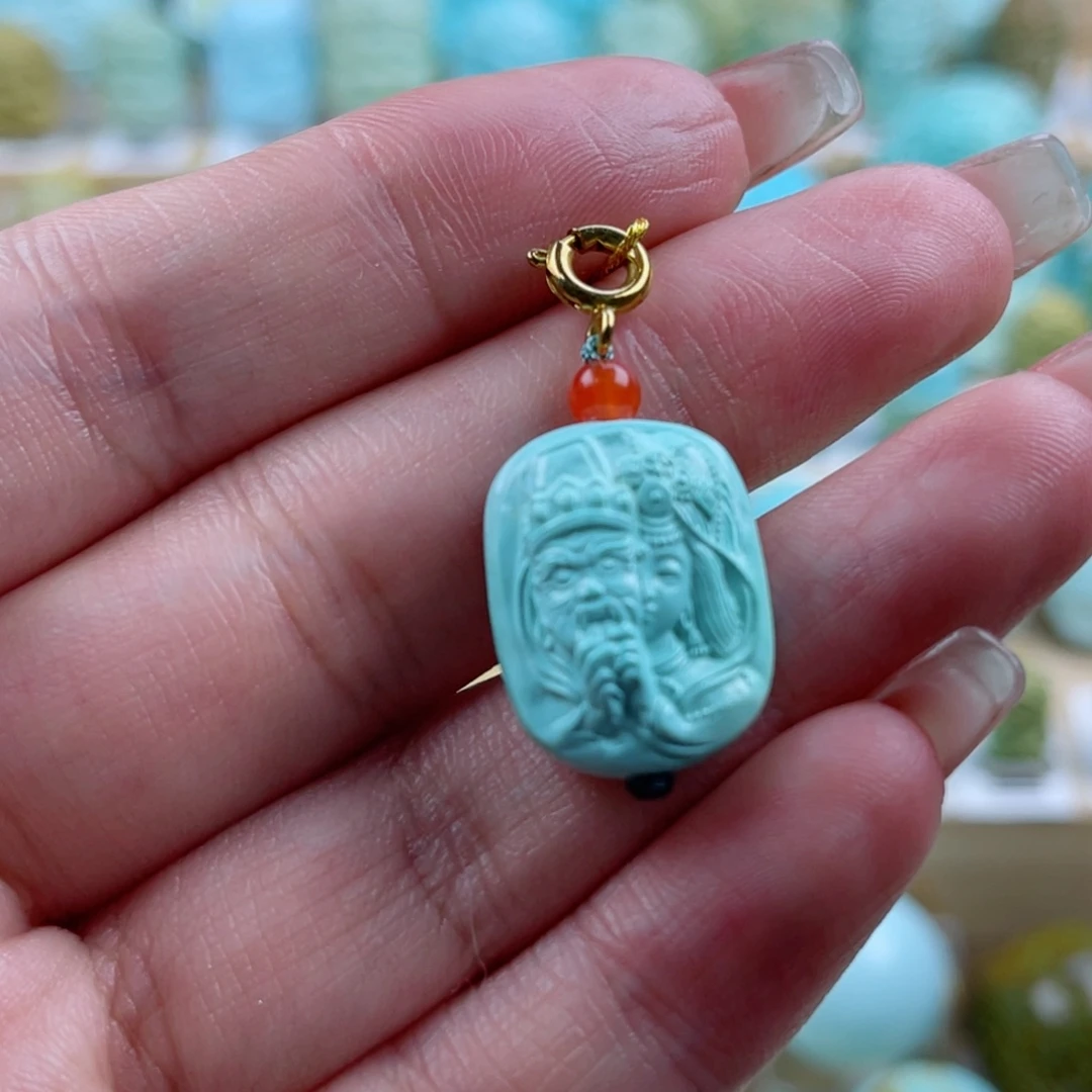 绿松石未镶嵌珠宝奇石