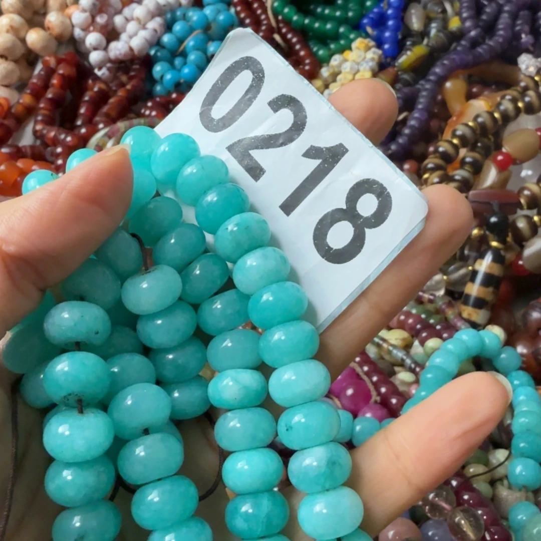 杨***伟玛瑙/玉髓未镶嵌手链