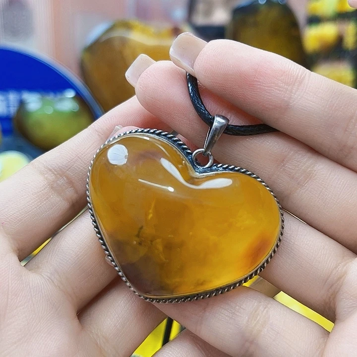 琥珀银S925镶嵌颈饰吊坠