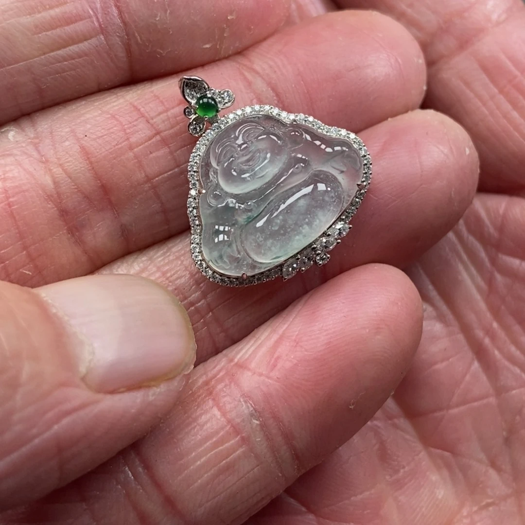 翡翠颈饰18K金镶嵌佛公