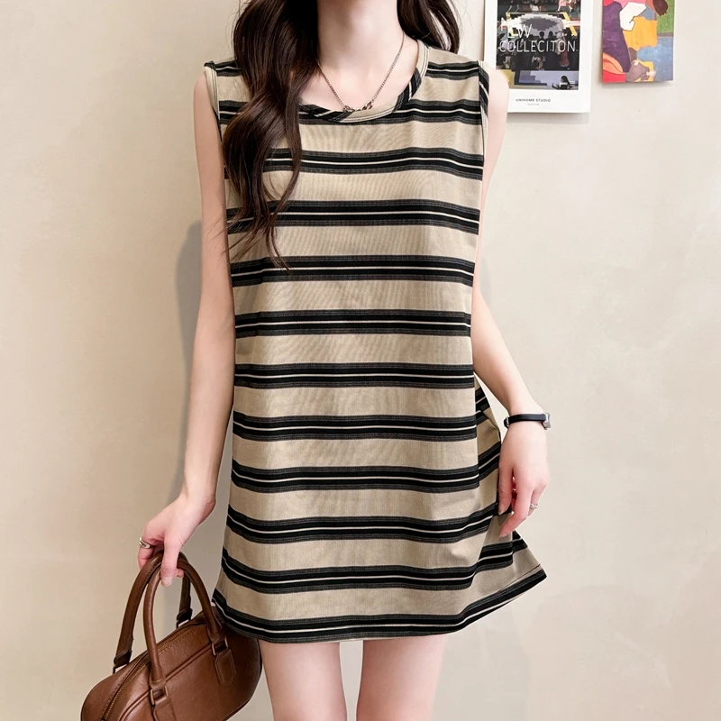 无袖背心拼接撞色T恤女夏季新款宽松慵懒风显瘦设计感减龄上衣ins