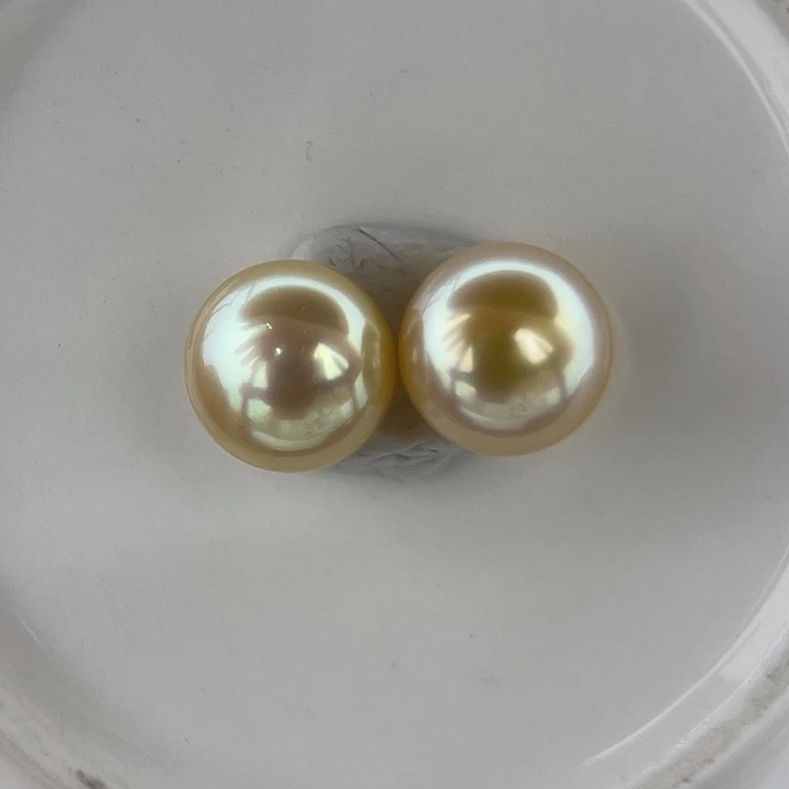海水珍珠未镶嵌颈饰11.7mm 金珠 宝石光感