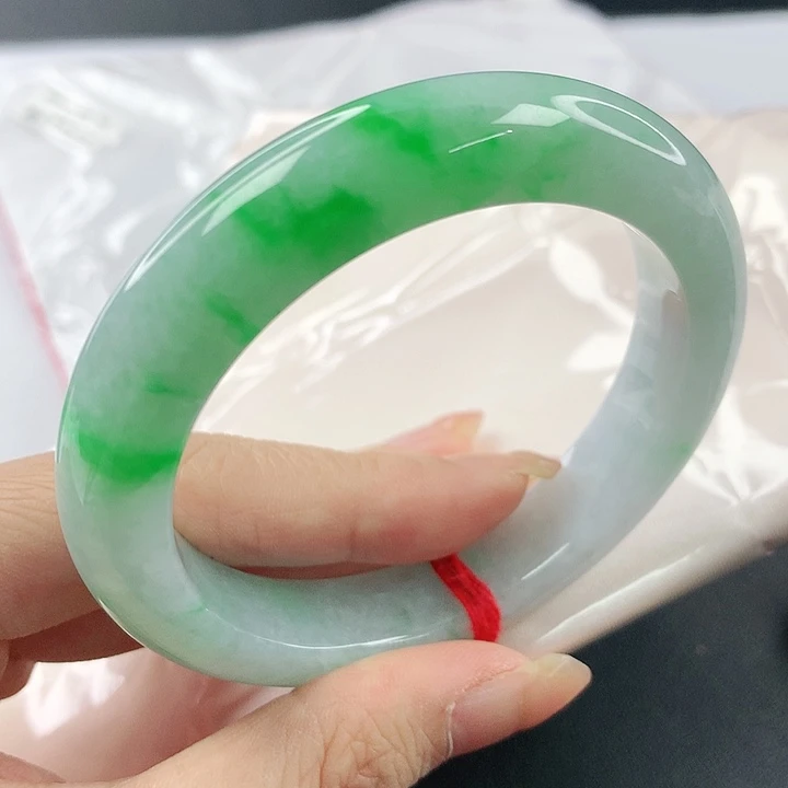 未镶嵌手镯翡翠，868