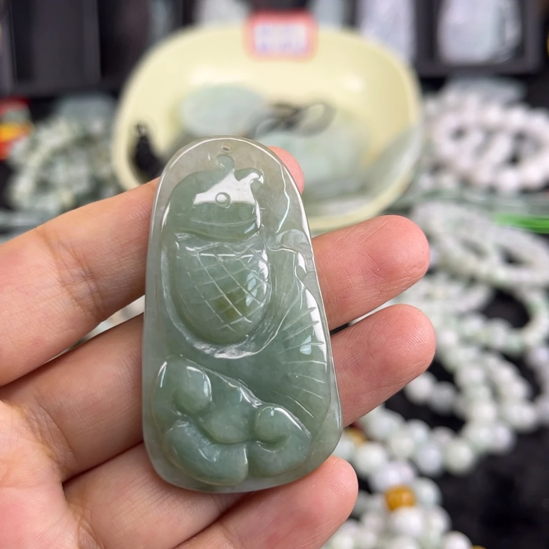 翡翠未镶嵌吊坠(不含链)