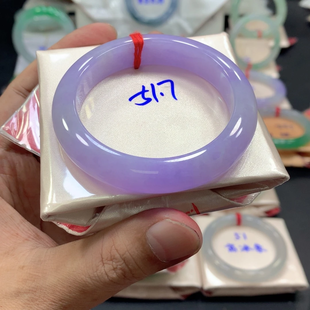 翡翠未镶嵌手镯翡翠