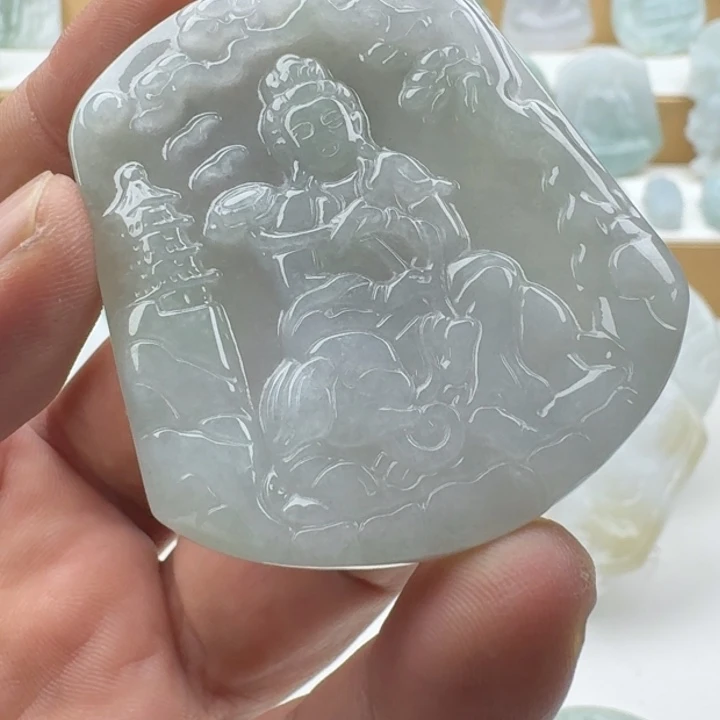 翡翠未镶嵌颈饰天然缅甸A货翡翠