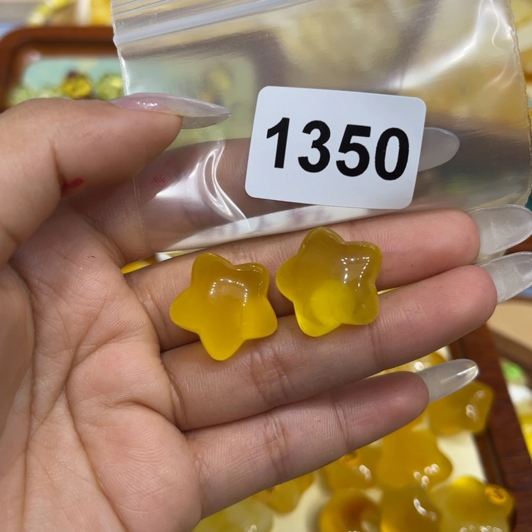 琥珀珠宝奇石未镶嵌万**遂