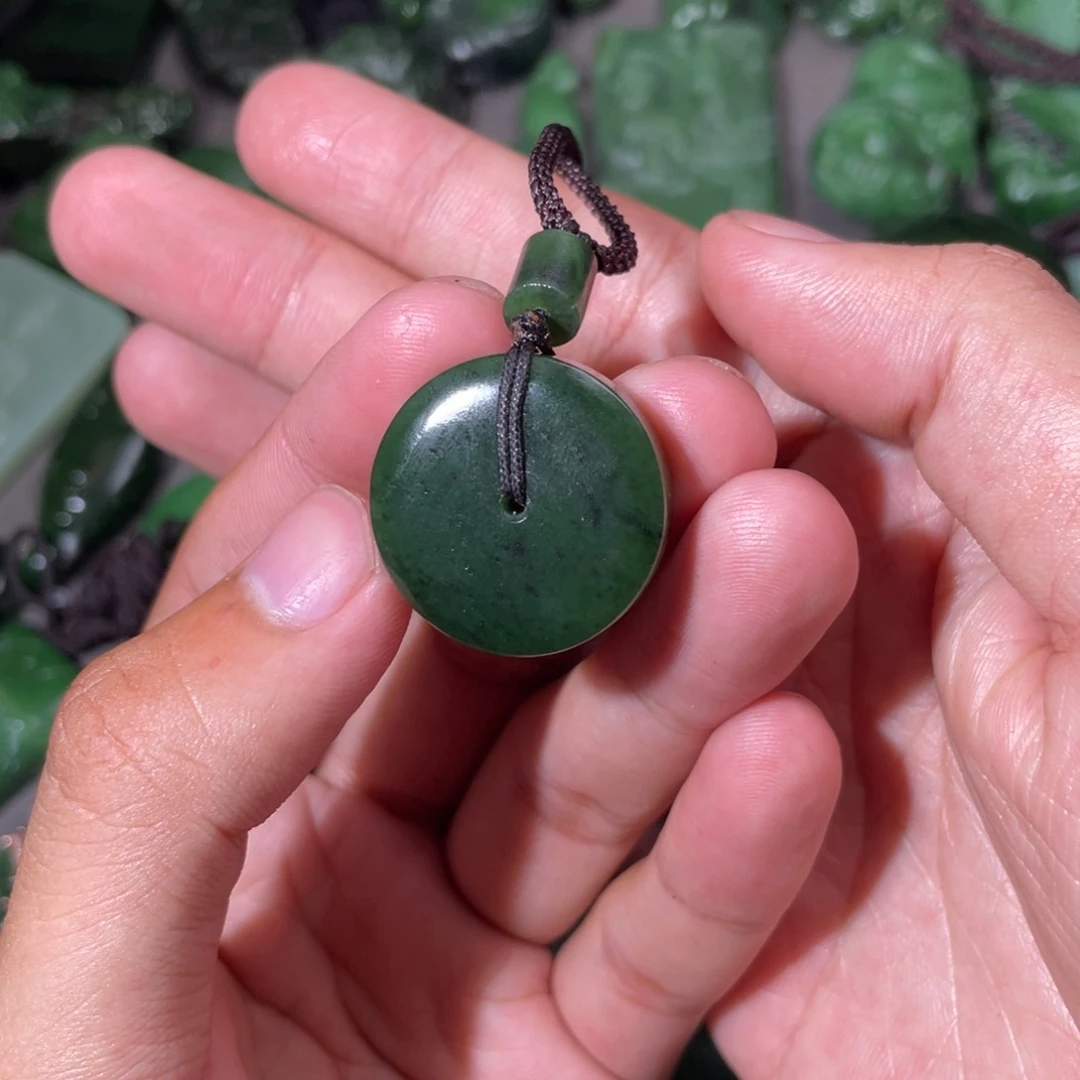 和田玉（碧玉）未镶嵌颈饰