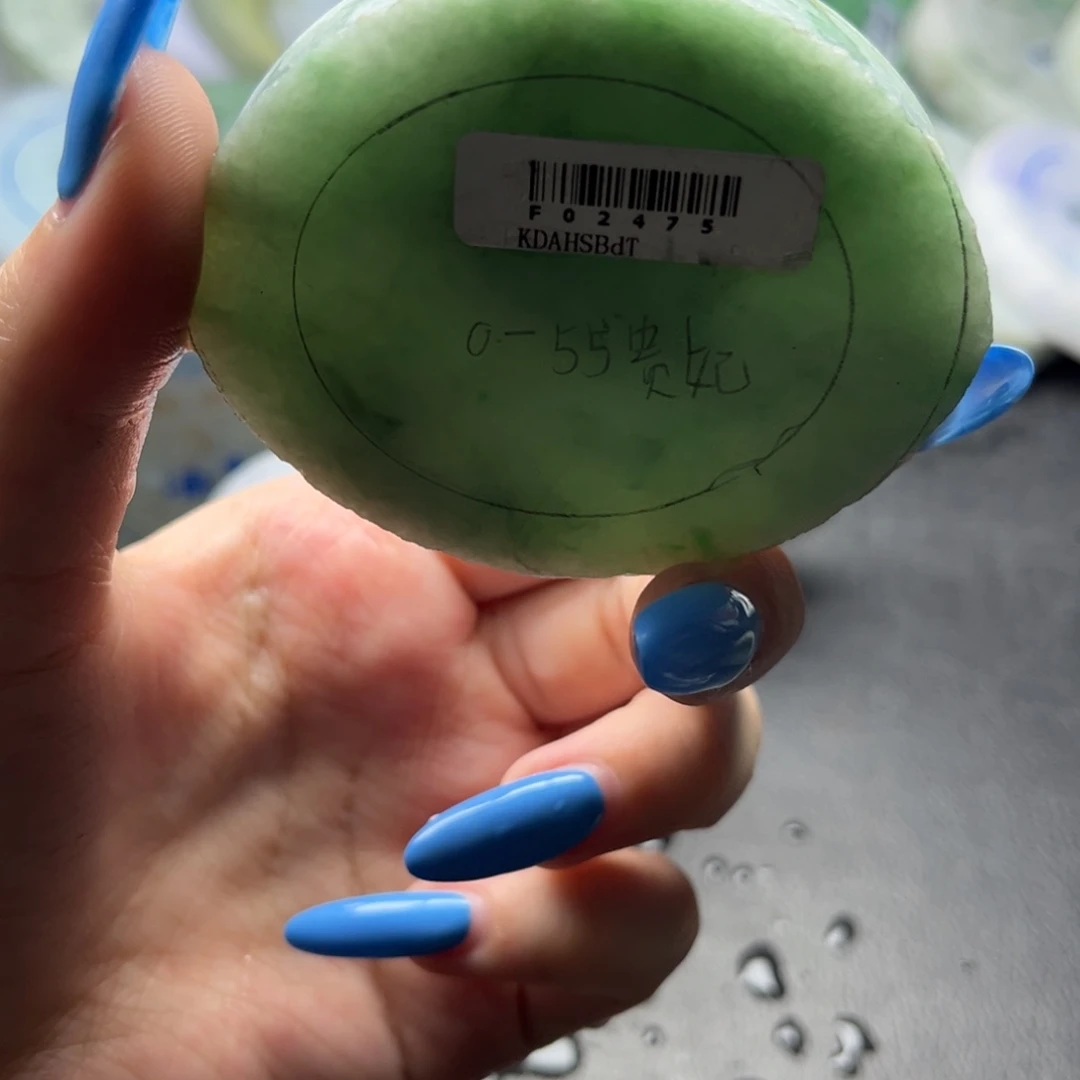 定制翡翠未镶嵌蓝底额居世界