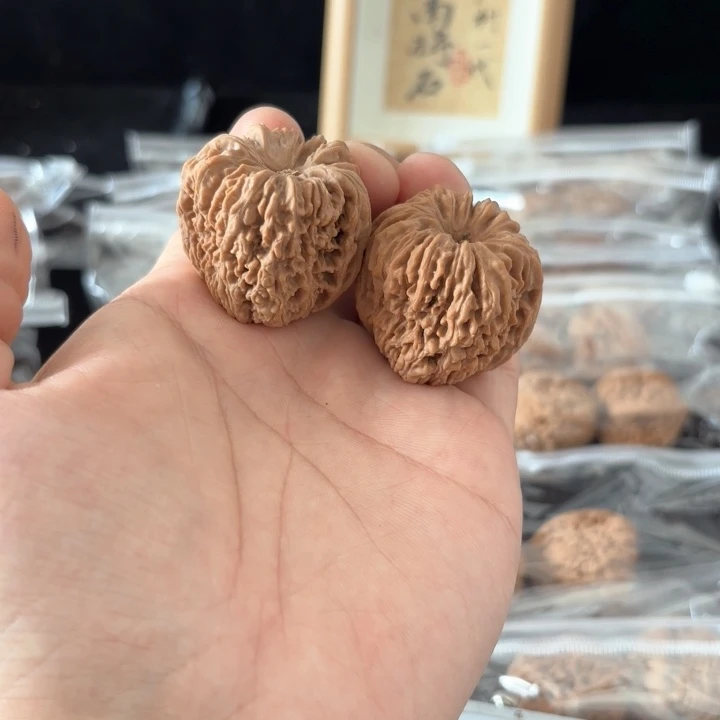 文玩核桃吊坠?****头南将