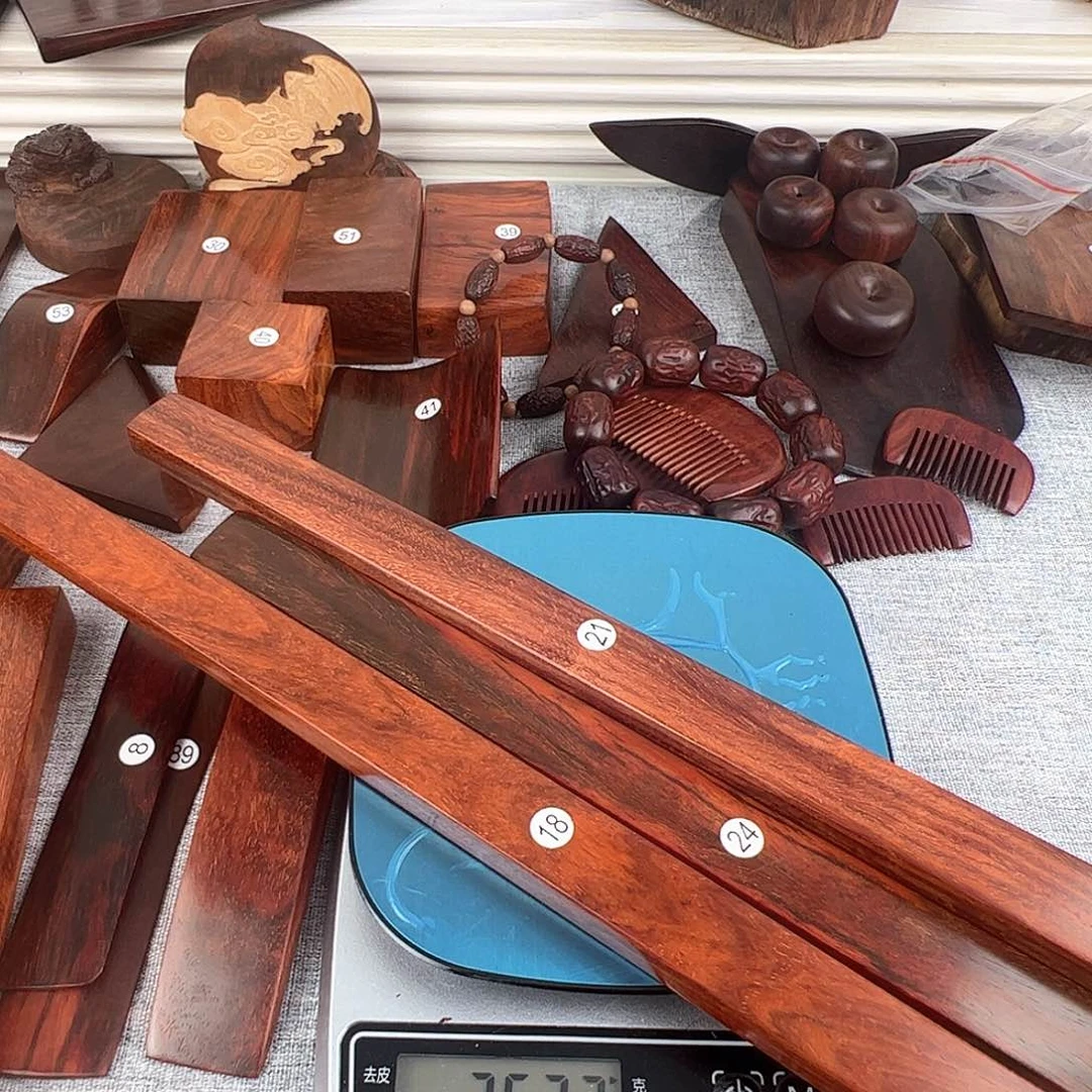 檀香紫檀（小叶紫檀）陈