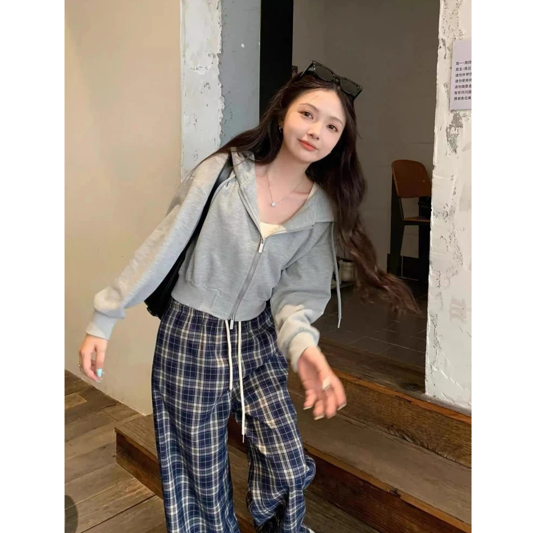 超好看显腿长灰色开衫短款卫衣外套女2025早秋薄款小个子穿搭上衣