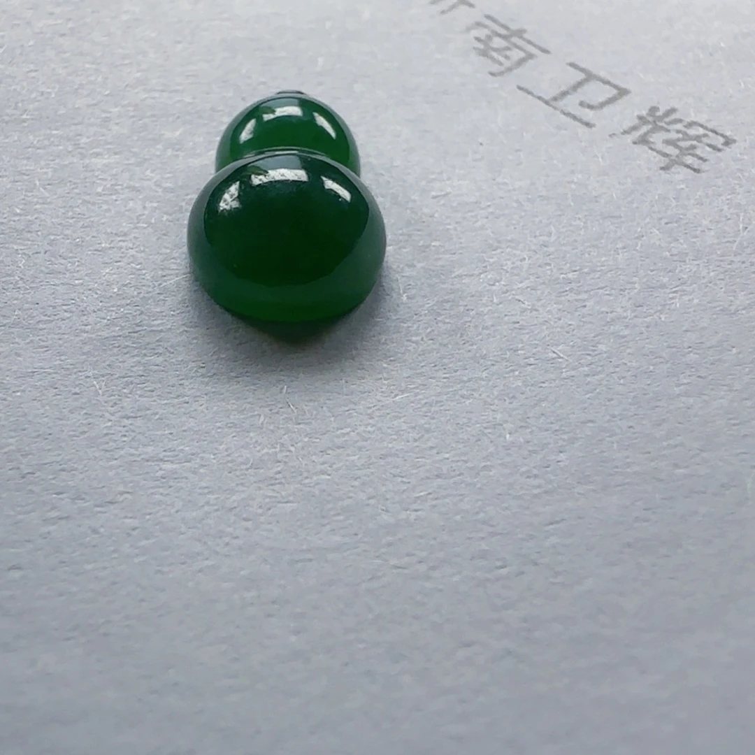 寶***️未镶嵌定制翡翠76325678999