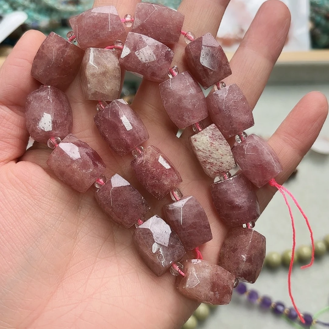 玛瑙/玉髓未镶嵌珠宝半成品11×16草莓晶随行切一条