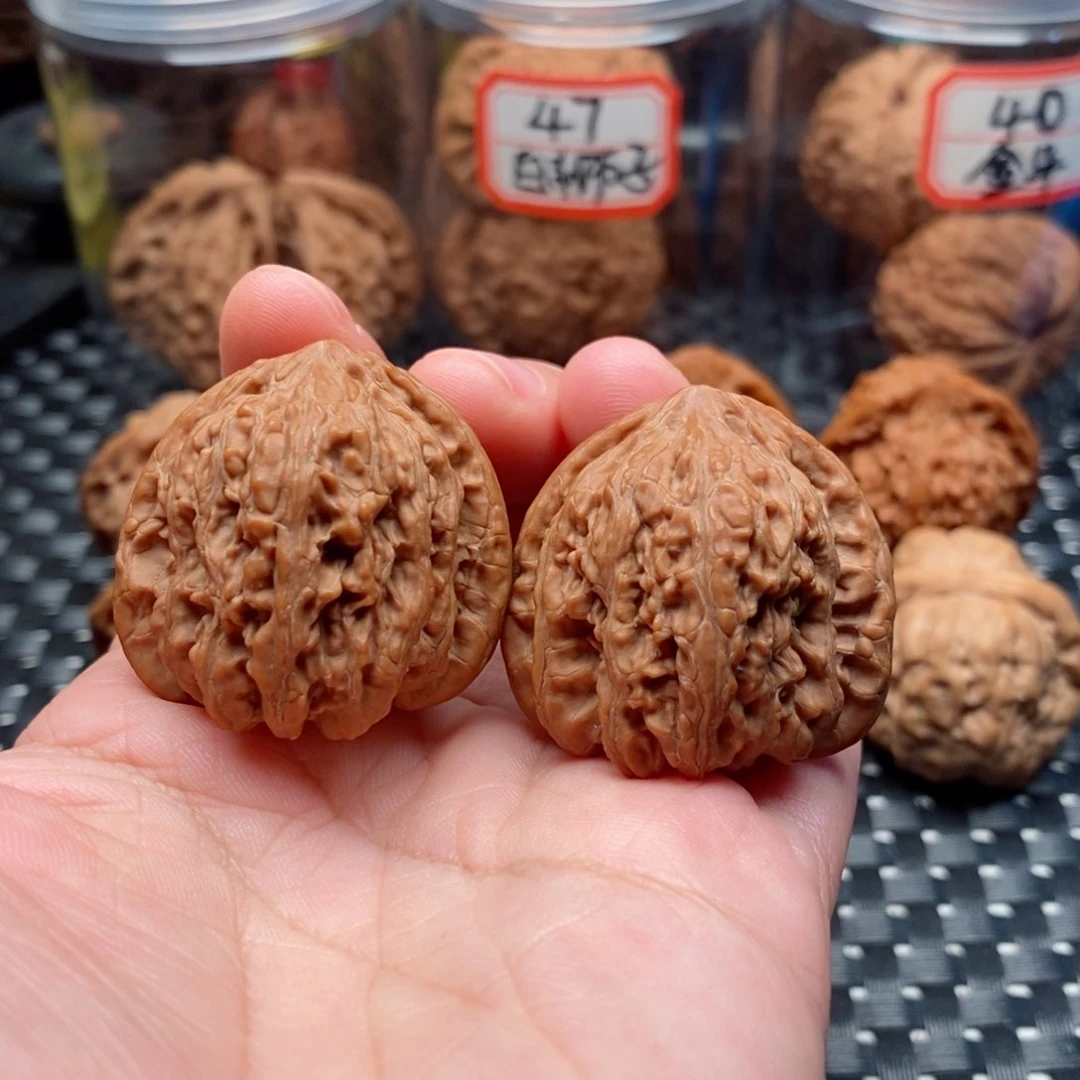 吊坠文玩核桃35三角凹底密纹