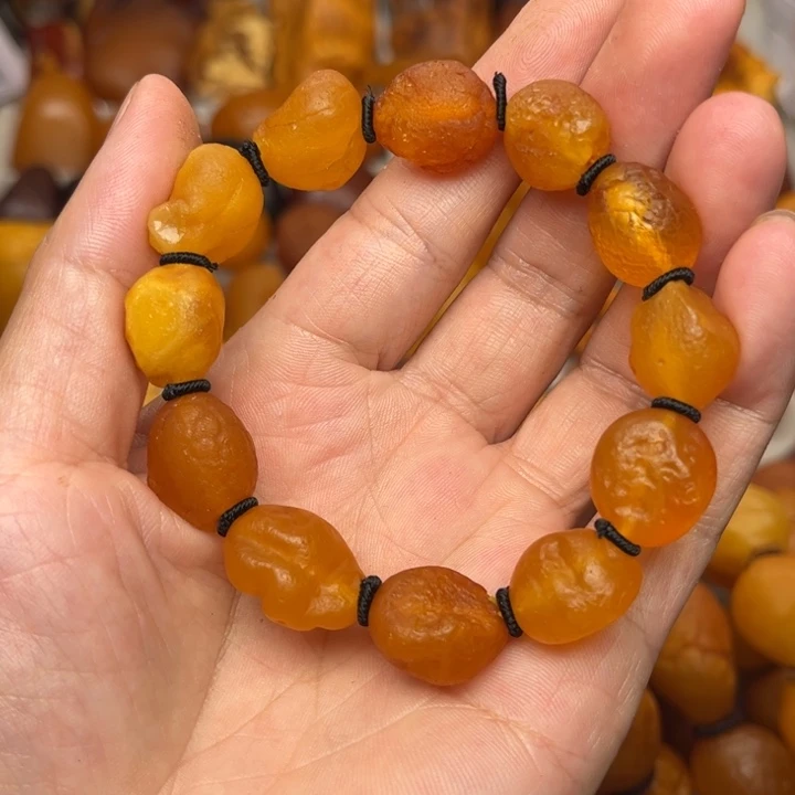 琥珀未镶嵌裸石天然蜜蜡手串