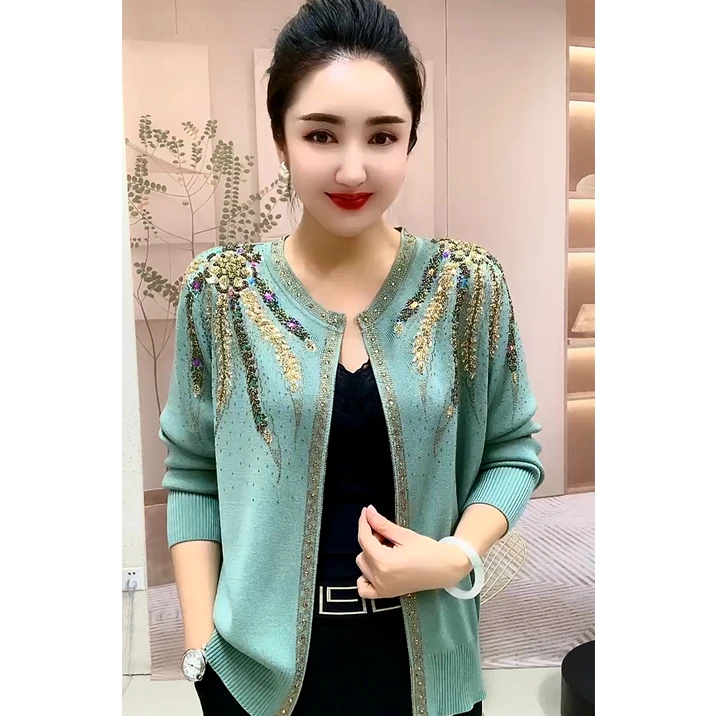 妈妈装春秋装重工钉珠薄款外套中老年女春装洋气镶钻冰丝开衫上衣