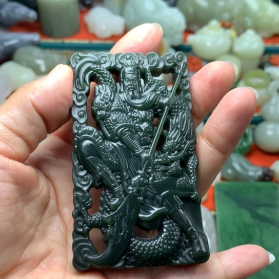 和田玉未镶嵌挂件