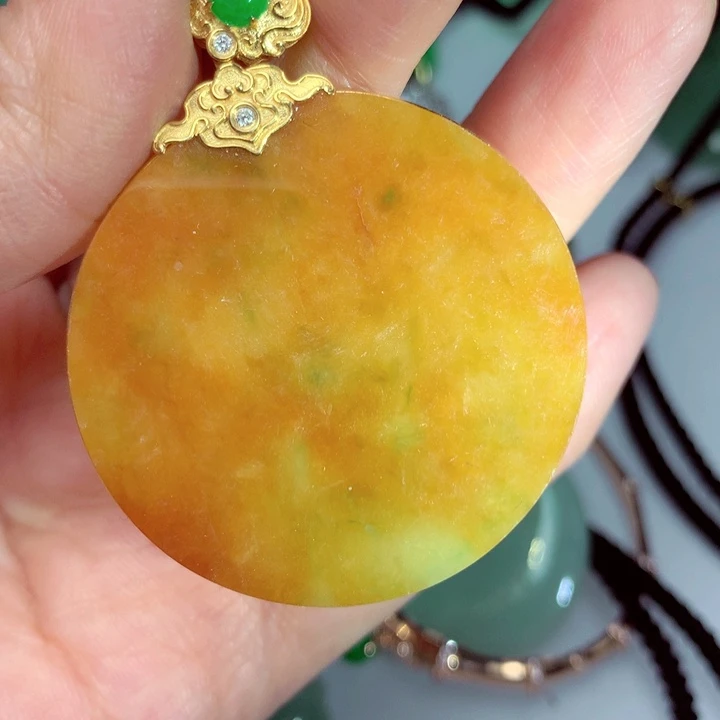 翡翠吊坠(不含链)未镶嵌