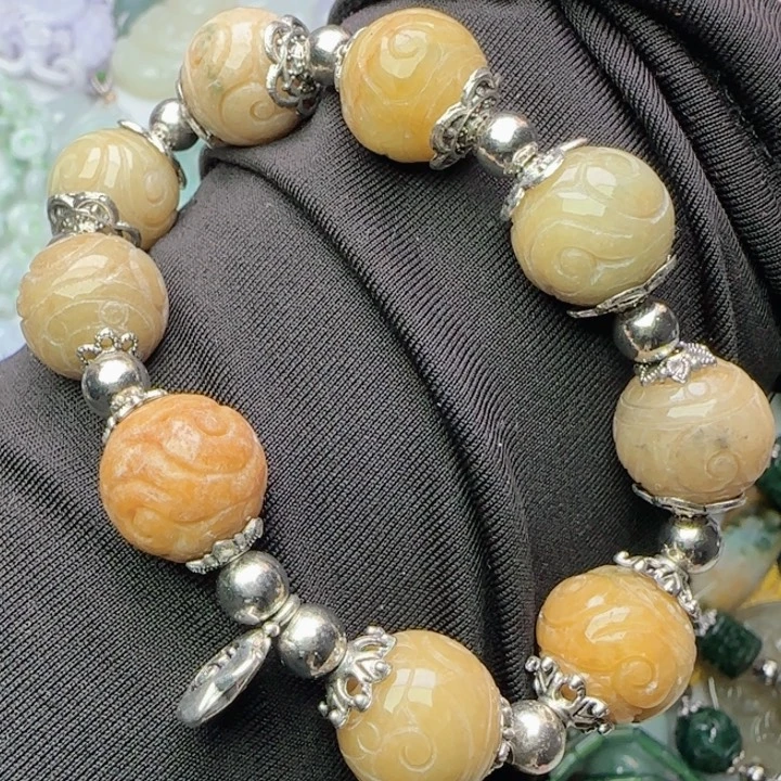 翡翠未镶嵌颈饰天然A货45