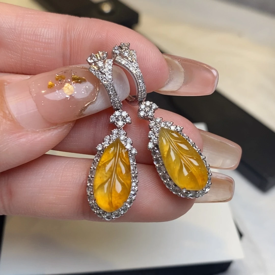 翡翠耳饰18K金镶嵌冰黄翡叶子