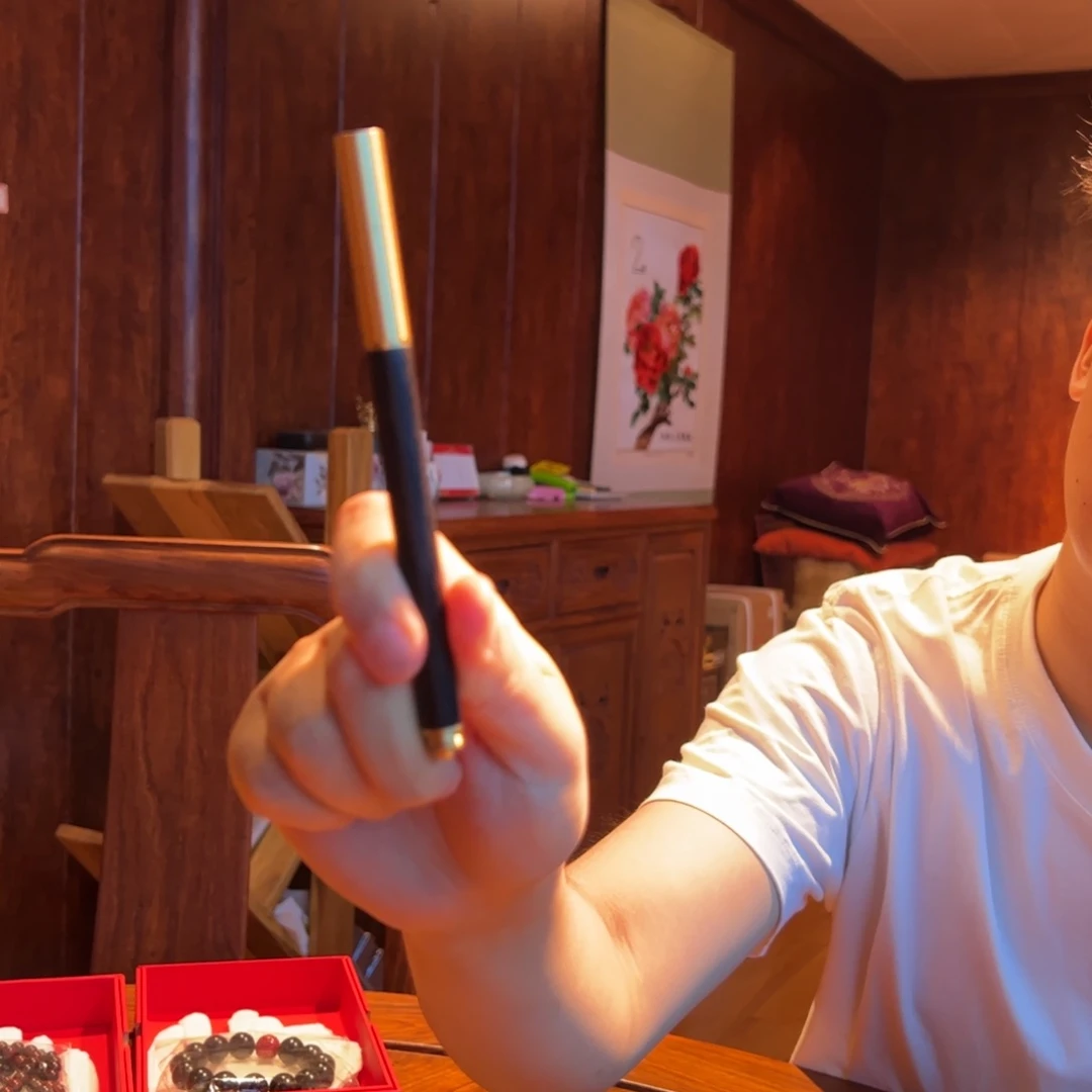 黑酸枝木类成套家具紫光檀签字笔