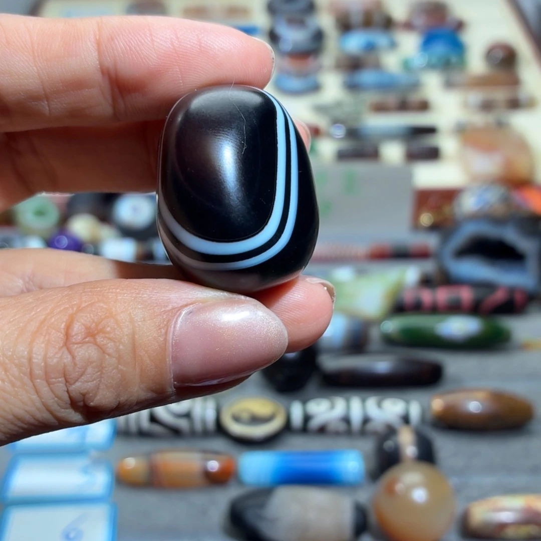 日***飒玛瑙/玉髓合金颈饰