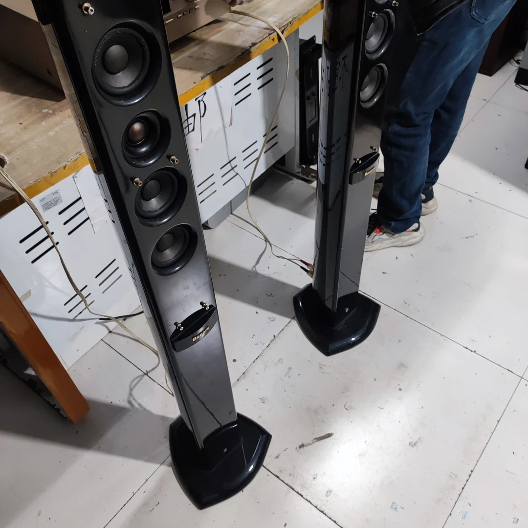 8新  二手l音箱运费自理