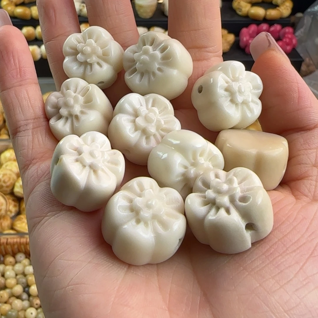 手串菩提根/象牙果微瑕牙果月饼花10颗