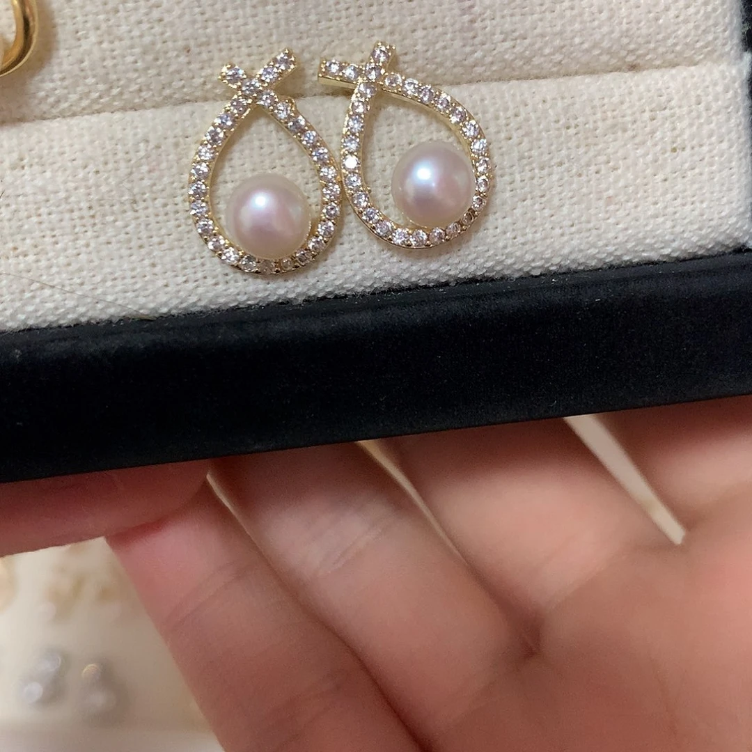 淡水珍珠耳饰合金