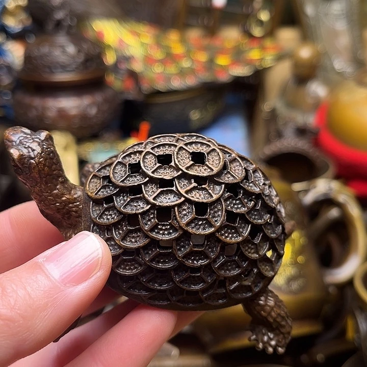 精美铜器批发档口