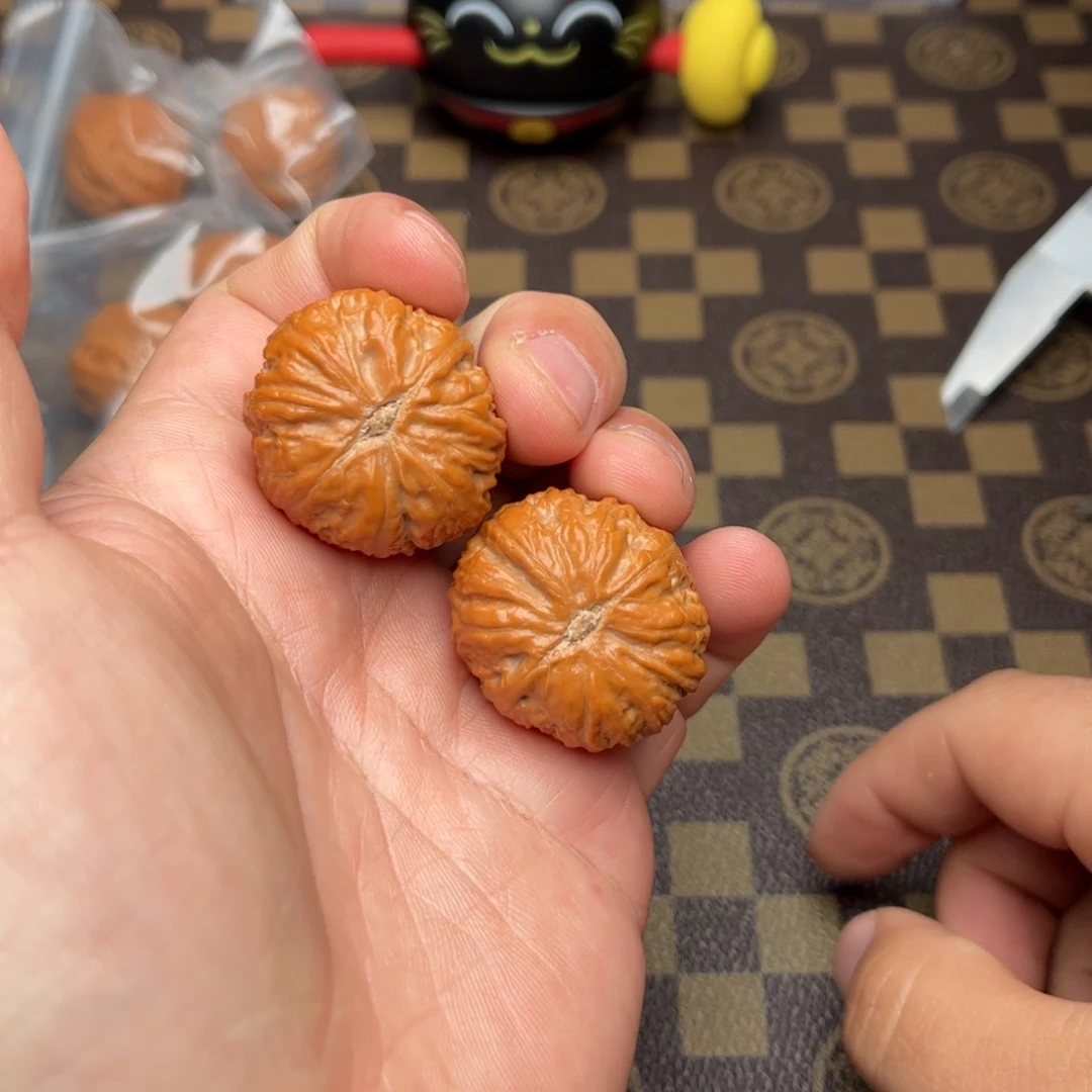 文玩核桃把件130000000000