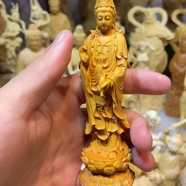 黄杨木瑕疵净瓶观音