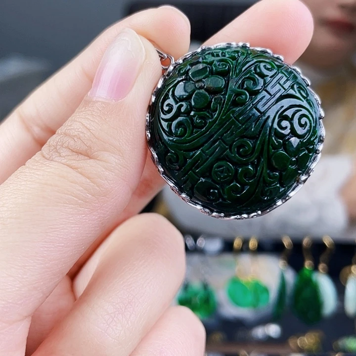 翡翠颈饰银S925镶嵌饰品