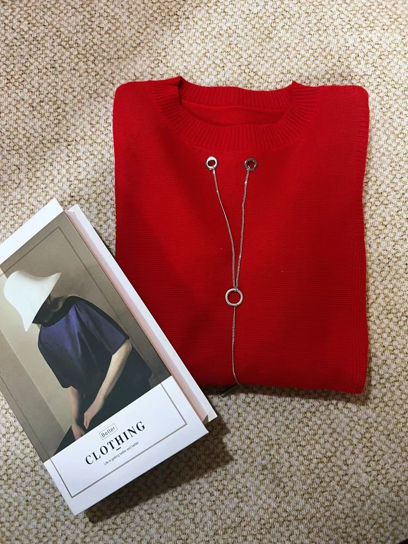 K红黑链条圆领毛衣时尚百搭简约设计套头显瘦上衣