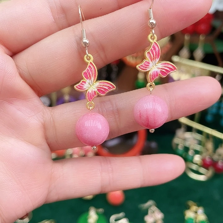 石英质玉合金耳钉
