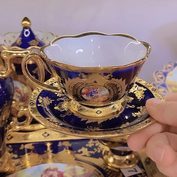 瓷片微瑕花金………………………………