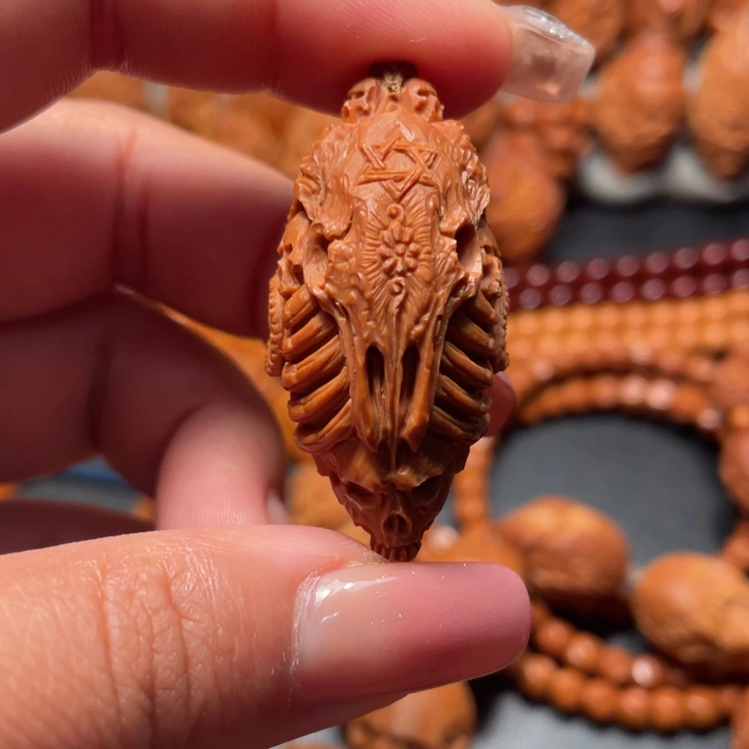 【闪购商品】橄榄核手串/手链首领之傲