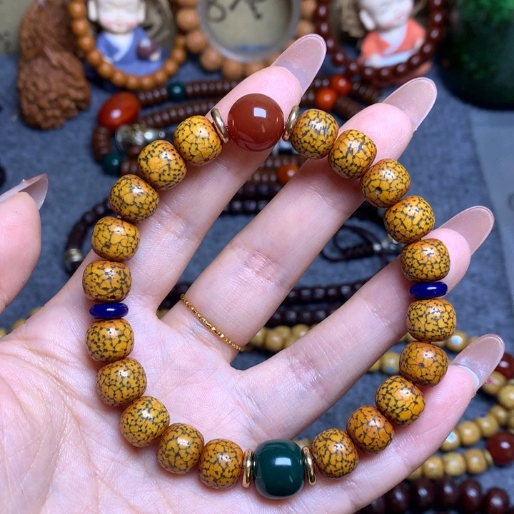 星月菩提吊坠菩提