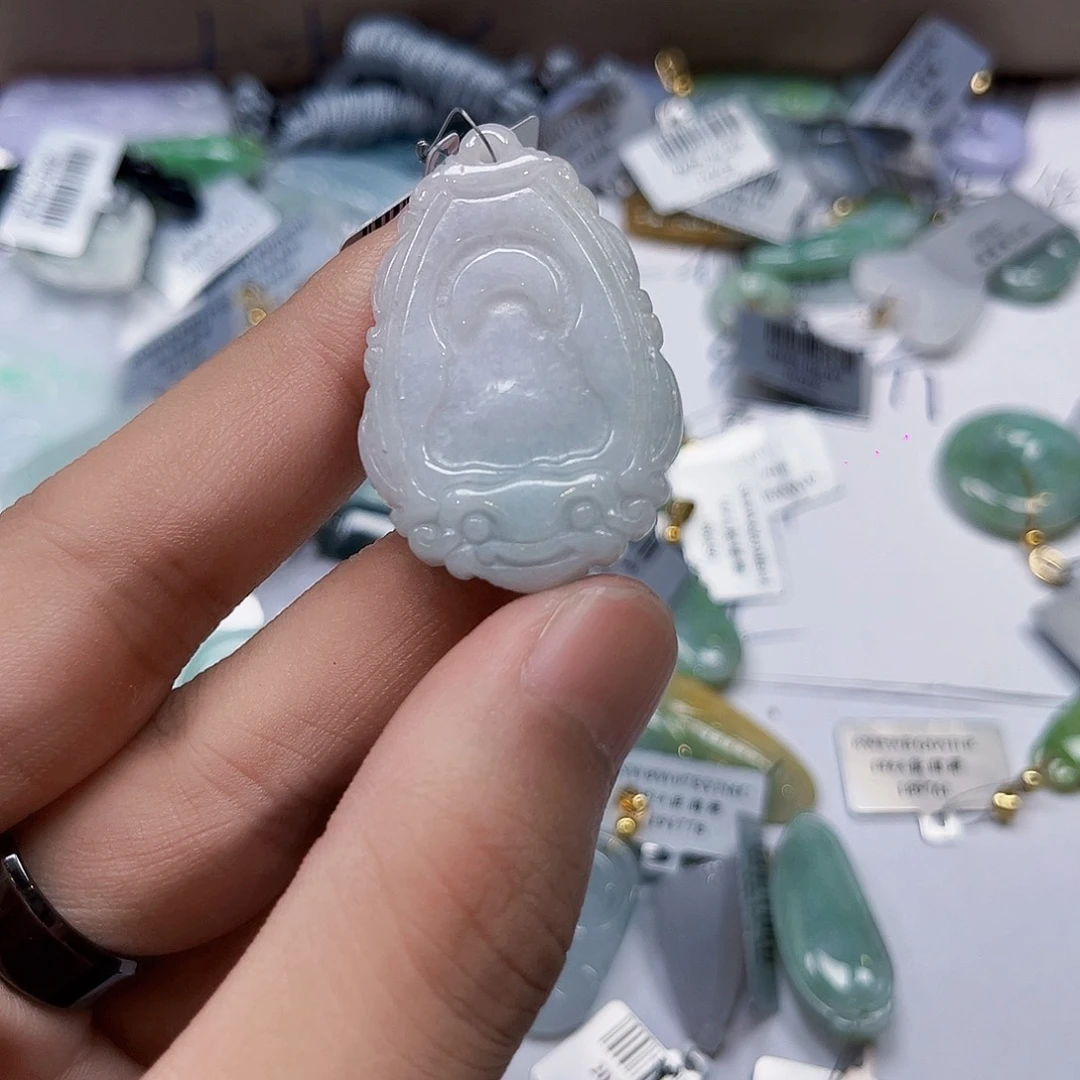 翡翠未镶嵌颈饰缅甸翡翠A货