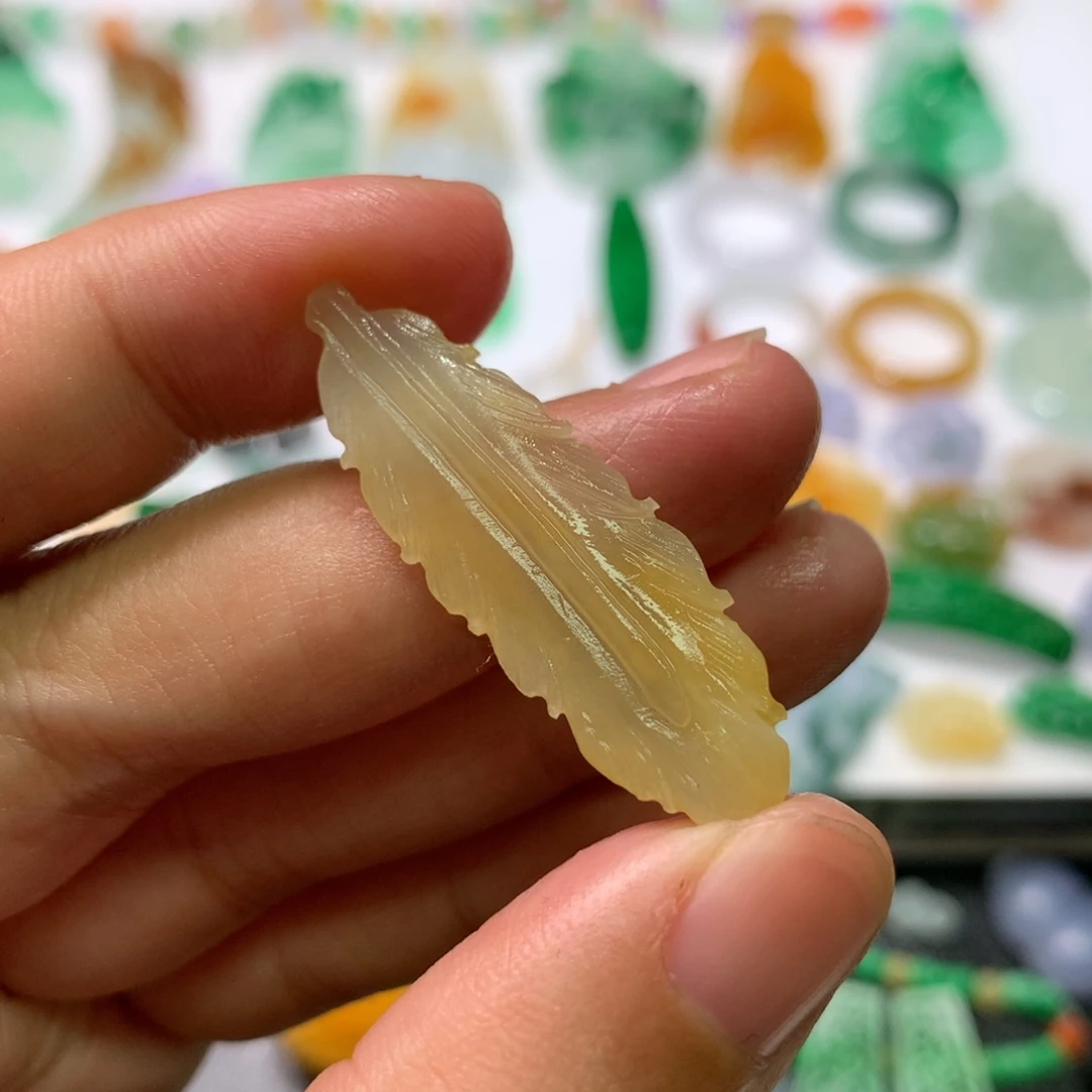 未镶嵌定制翡翠羽毛