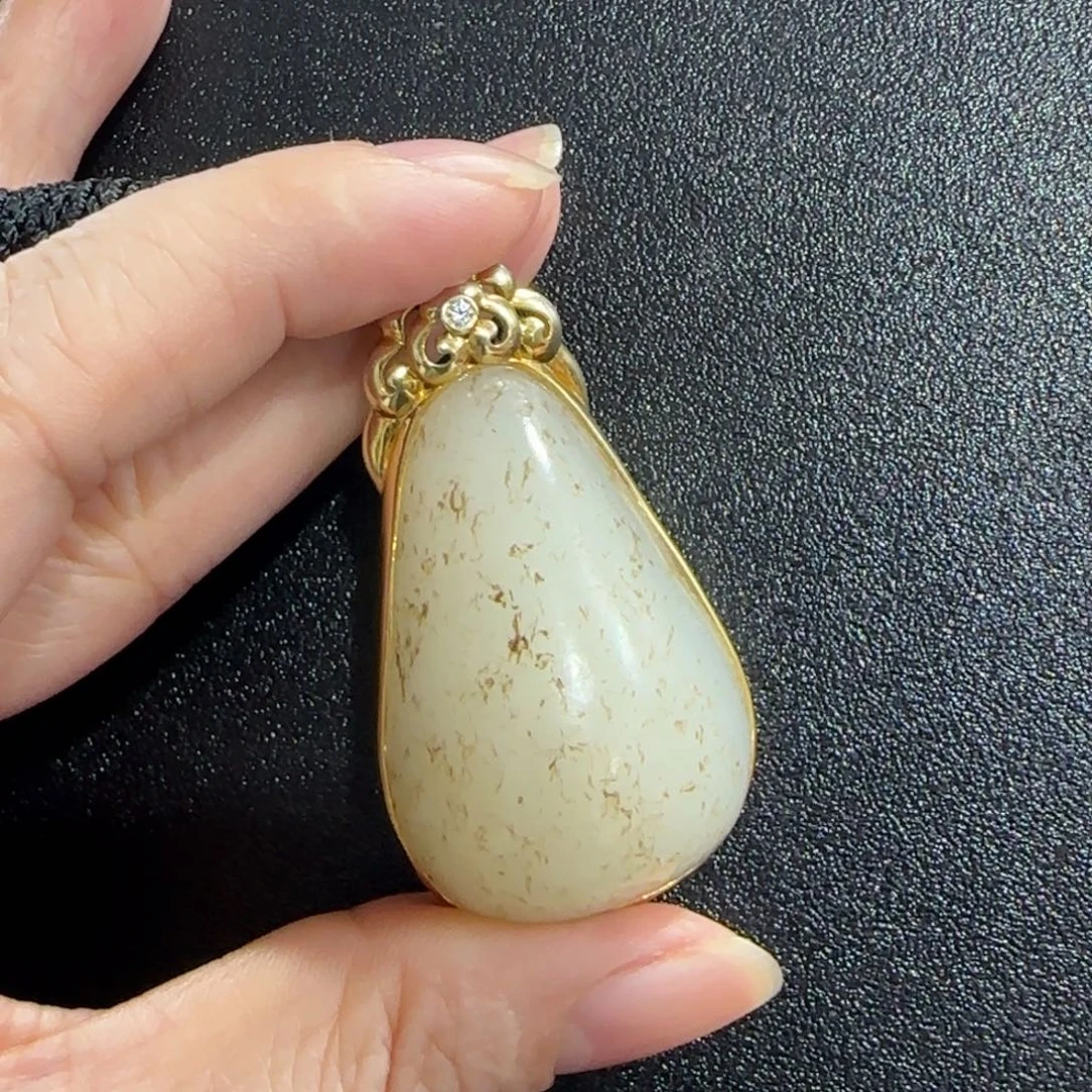 和田玉未镶嵌挂件