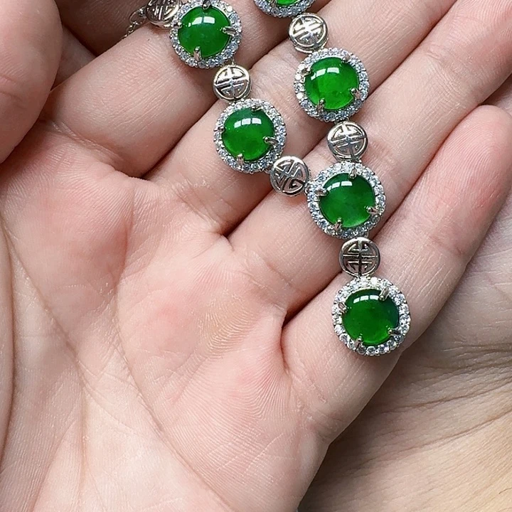 翡翠颈饰未镶嵌天然A货翡翠放漏