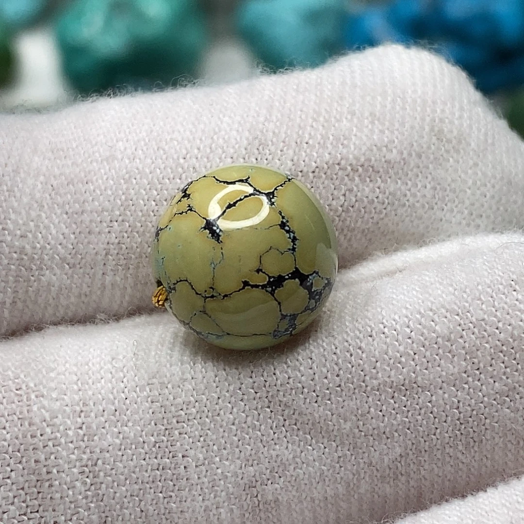 绿松石未镶嵌天然原矿 地大质检11.7mm