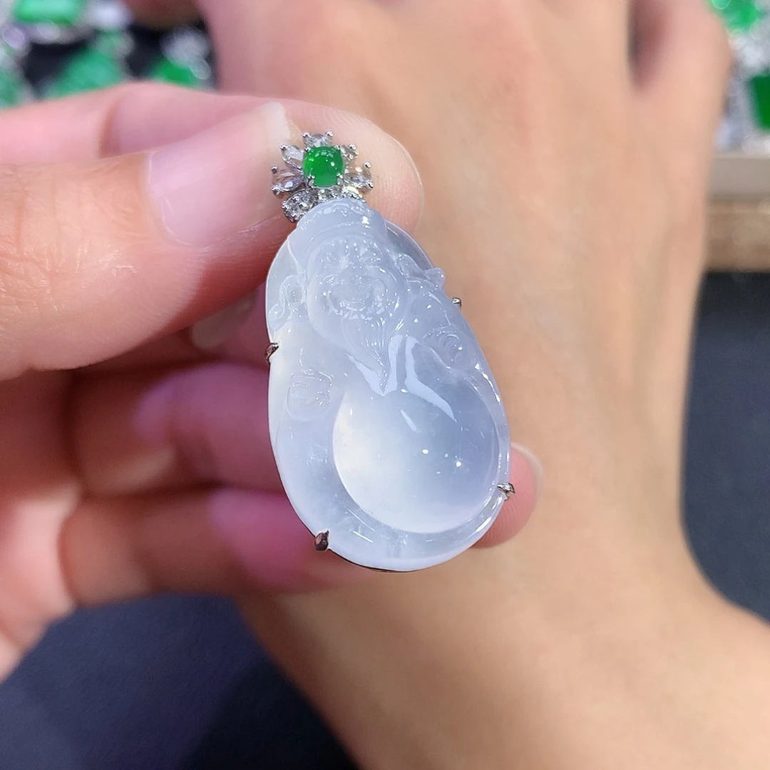 翡翠18K金镶嵌吊坠(赠链)