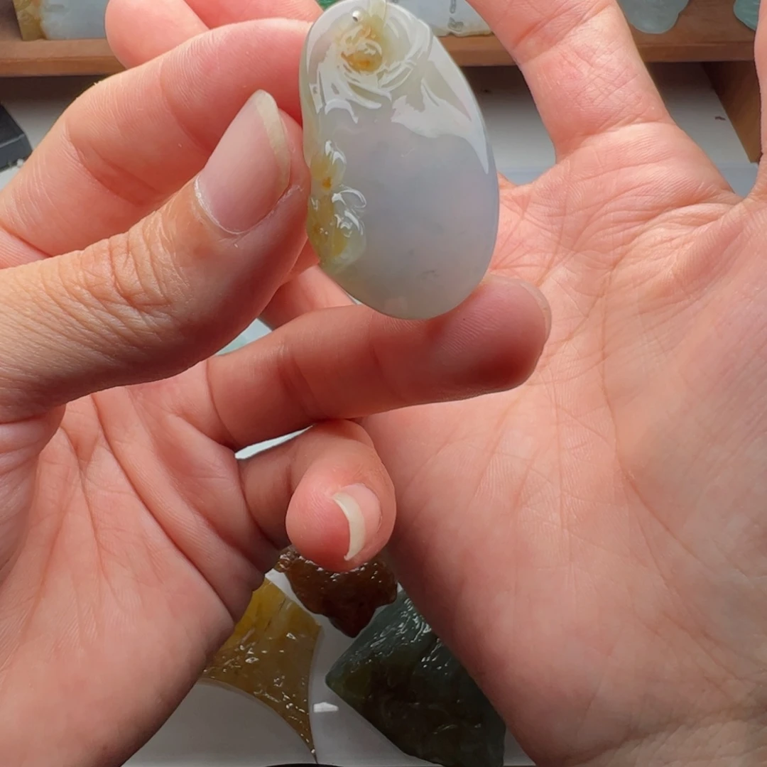 定制翡翠未镶嵌不包工