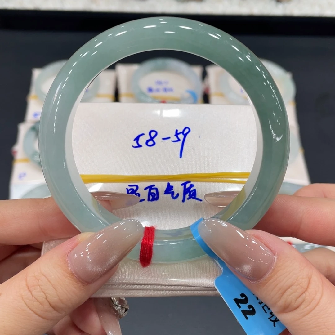未镶嵌手镯翡翠缅甸天然翡翠手镯